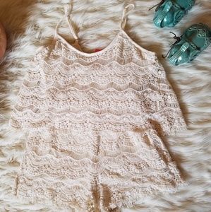 💛Cream Crochet Romper💛